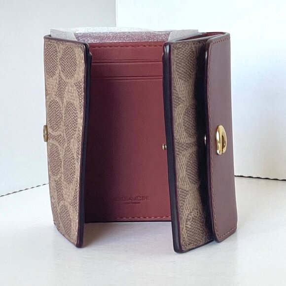 Coach Essential Mini Trifold Wallet Brown Signature Canvas CM438 Rust ORGPKG - Picture 5 of 9